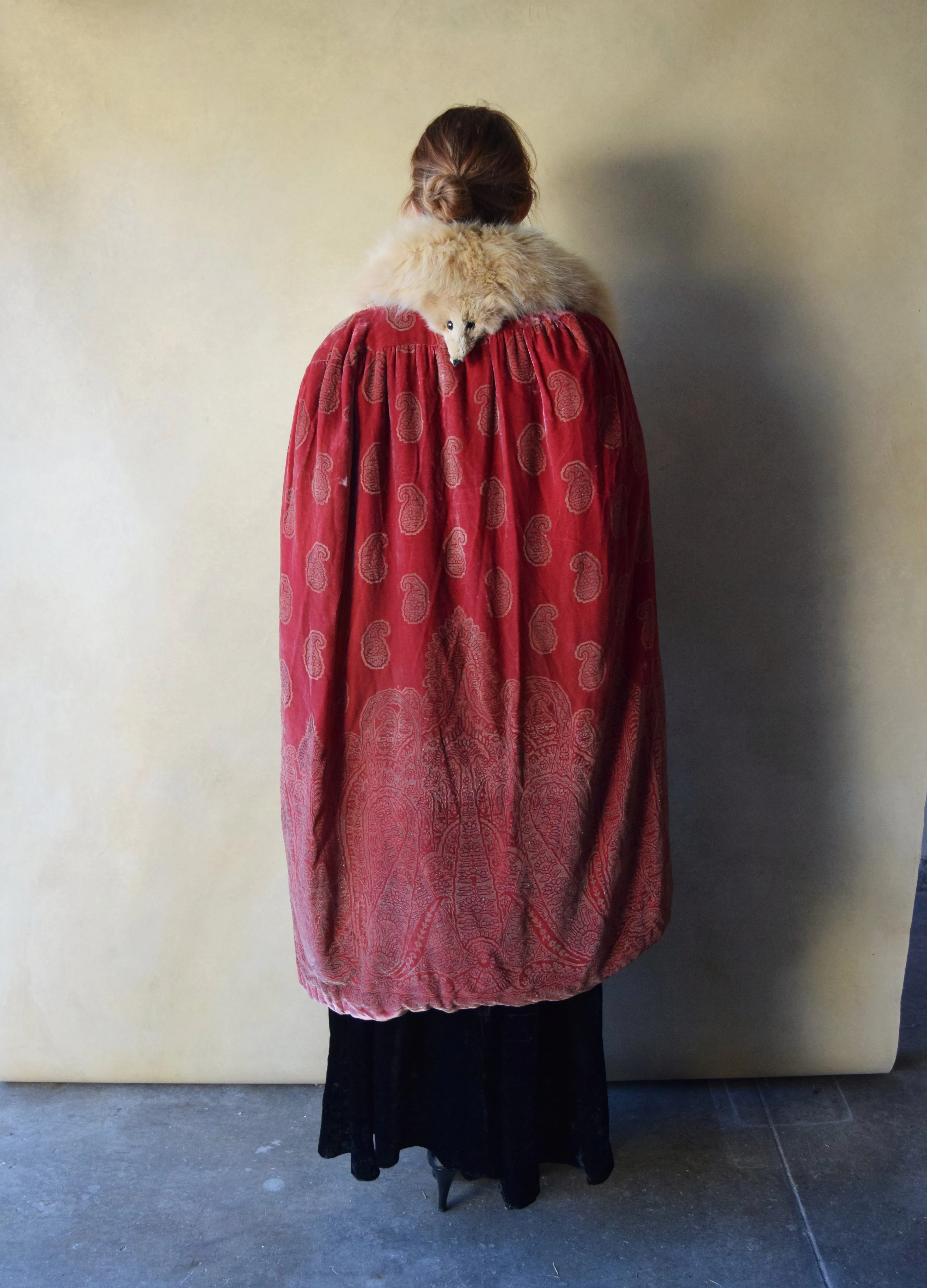 1920s stenciled cape . vintage 20s silk velvet coat . one size
