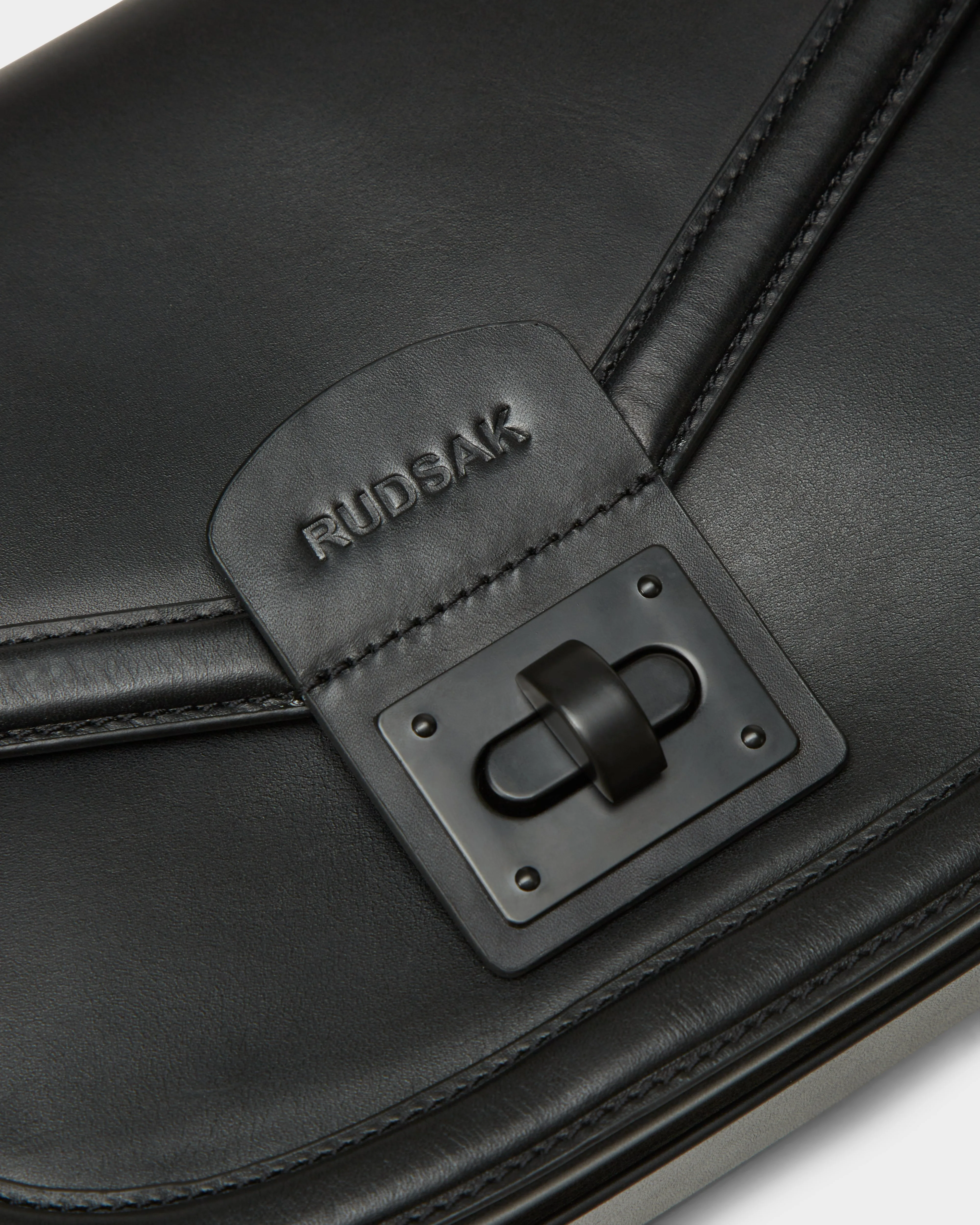 ALORA - 8324506 Black