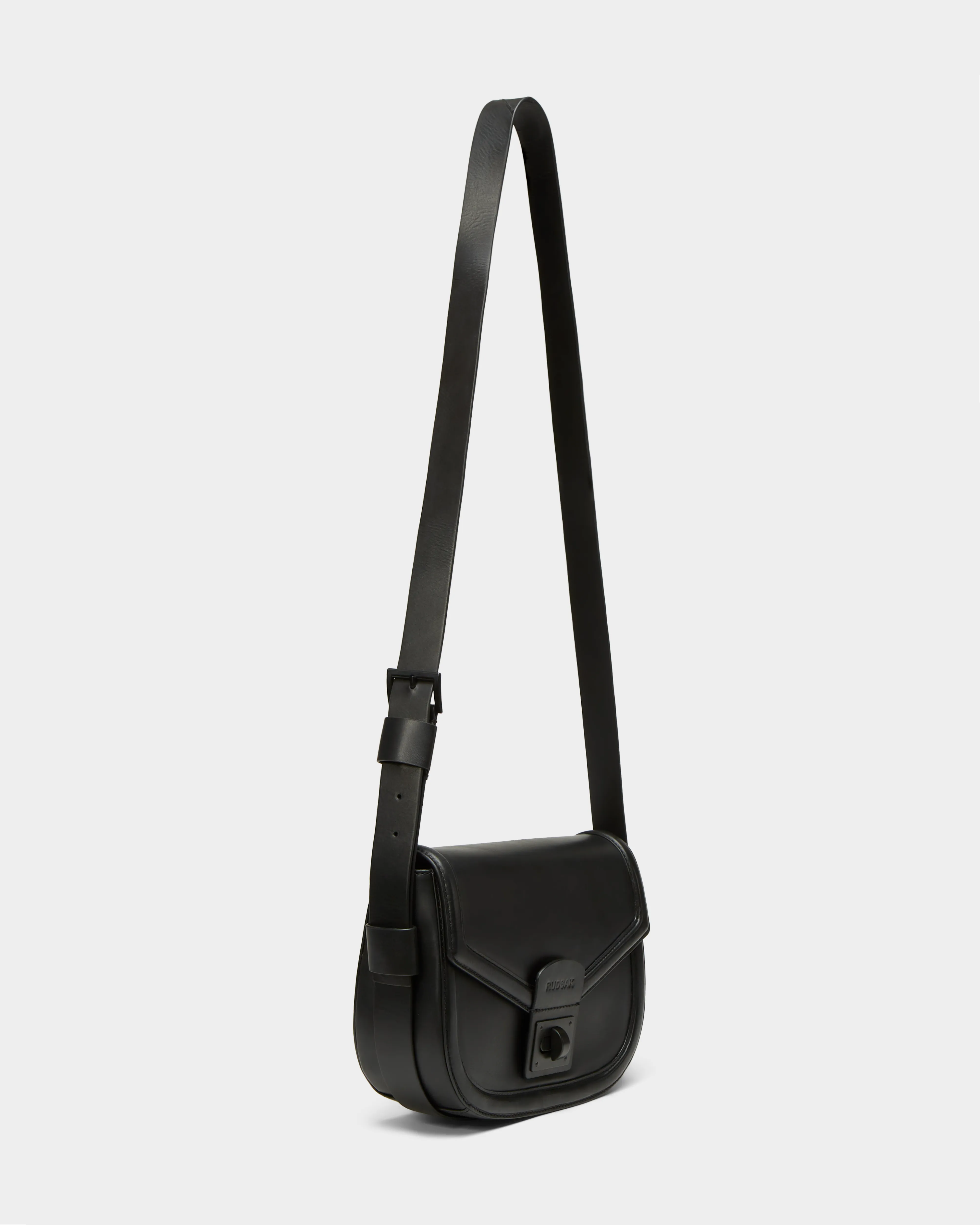 ALORA - 8324506 Black