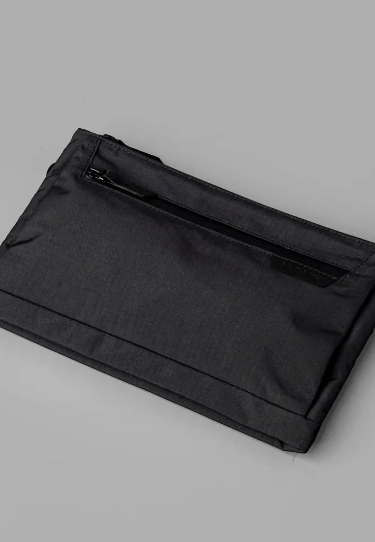 Alpaka Zip Pouch Max V2