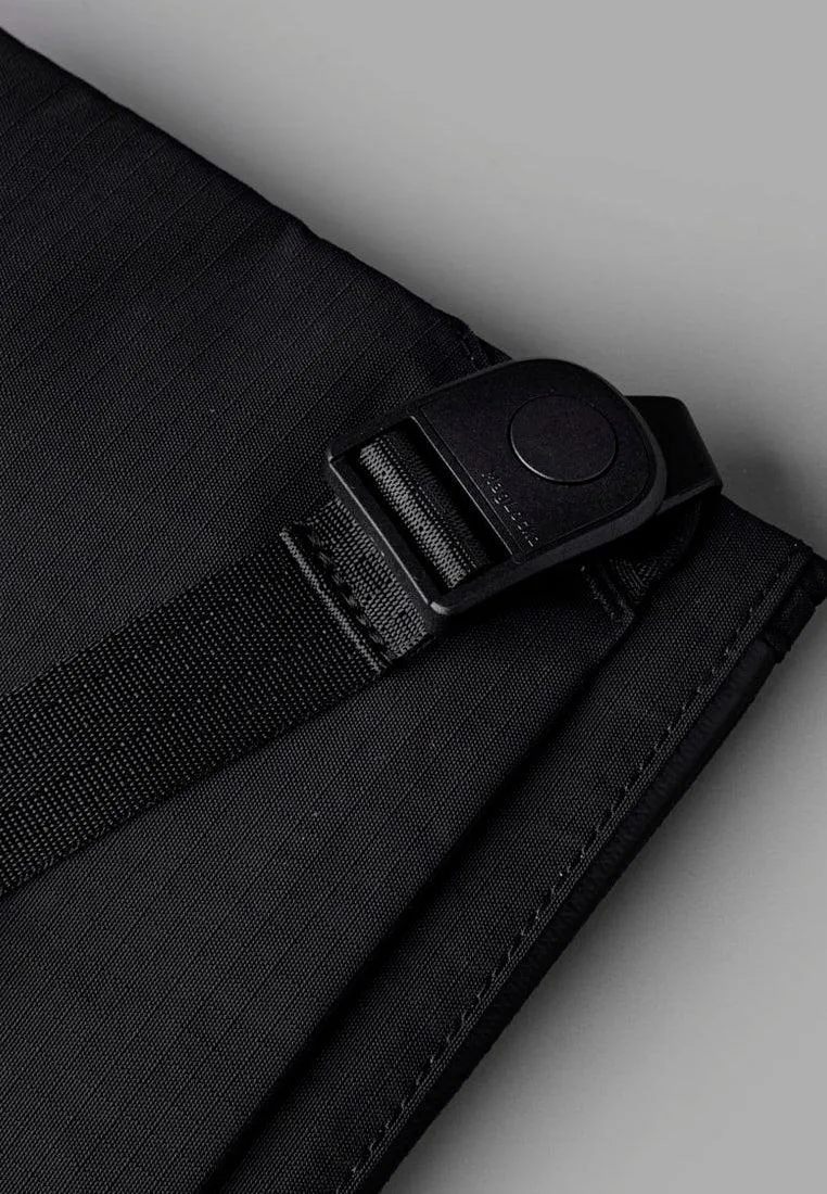 Alpaka Zip Pouch Max V2