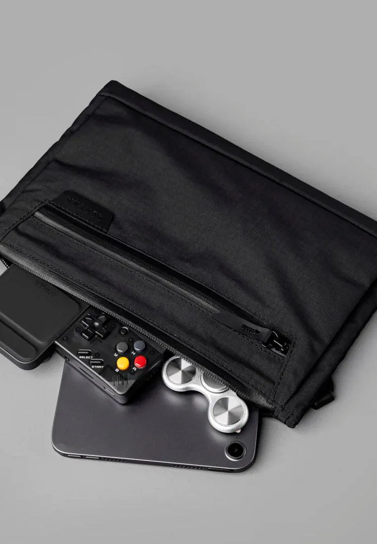 Alpaka Zip Pouch Max V2