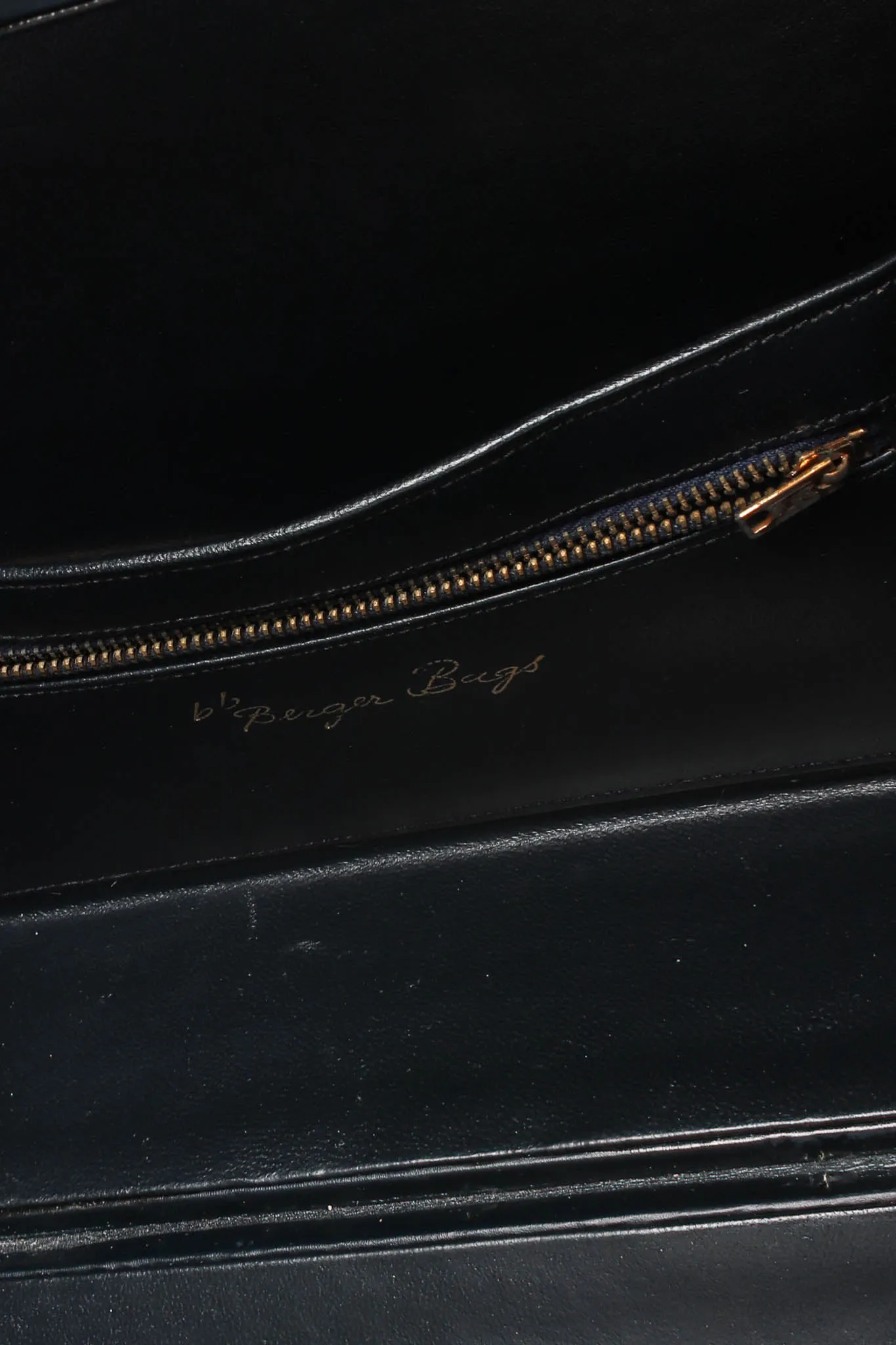 Art Tablet Leather Box Bag