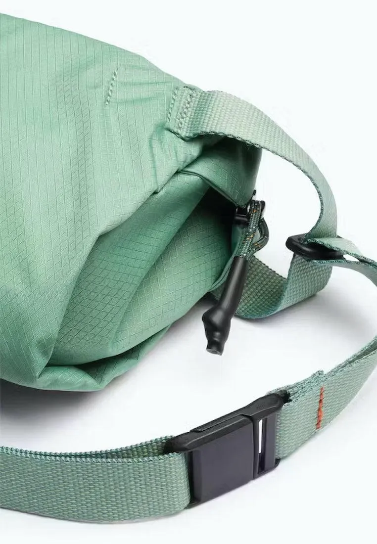 Bellroy Lite Sling Moss (Leather Free)
