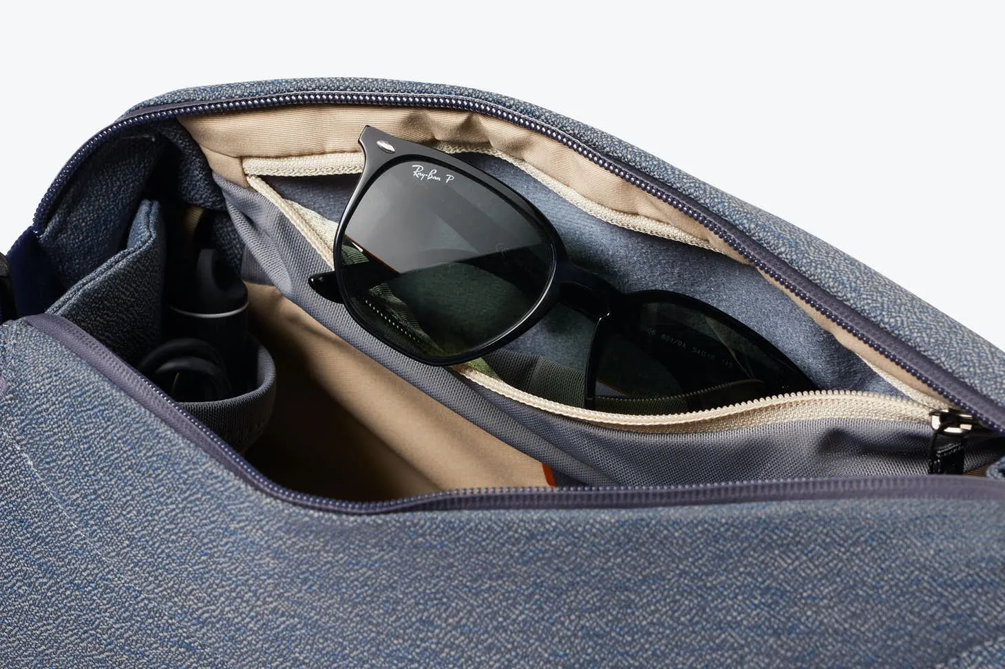 Bellroy Venture Sling 9L - Basalt