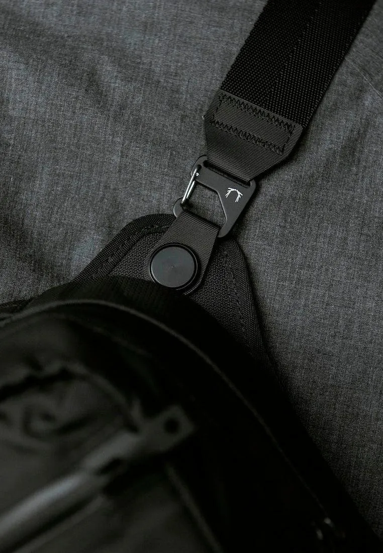 Black Ember Grip Sling Jet Black