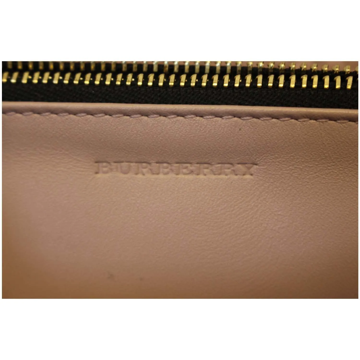 BURBERRY Signature Grain Madison Small Clutch Bag