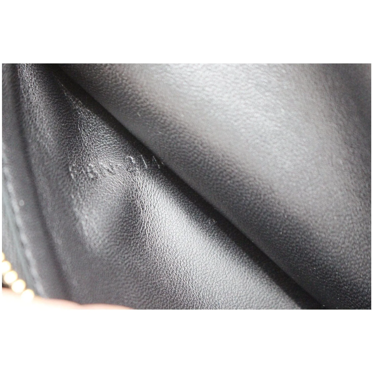 CELINE Classic Box Medium Calfskin Leather Crossbody Bag Black - 10% OFF