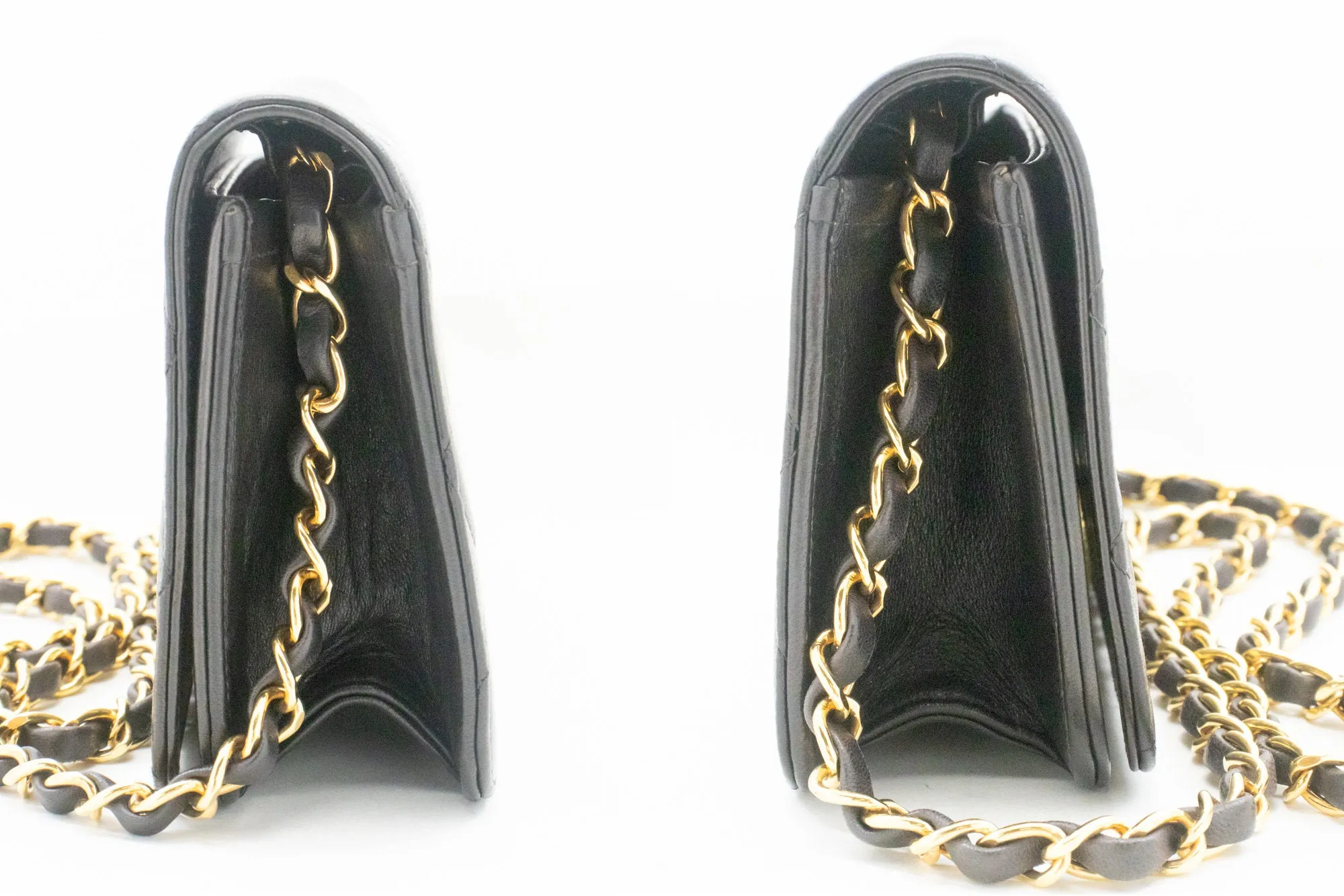 CHANEL Full Flap Chain Shoulder Bag Clutch Black Quilted Lambskin m96
