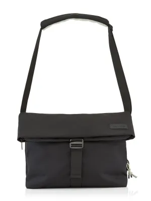 Crumpler Strength of Character Messenger Black