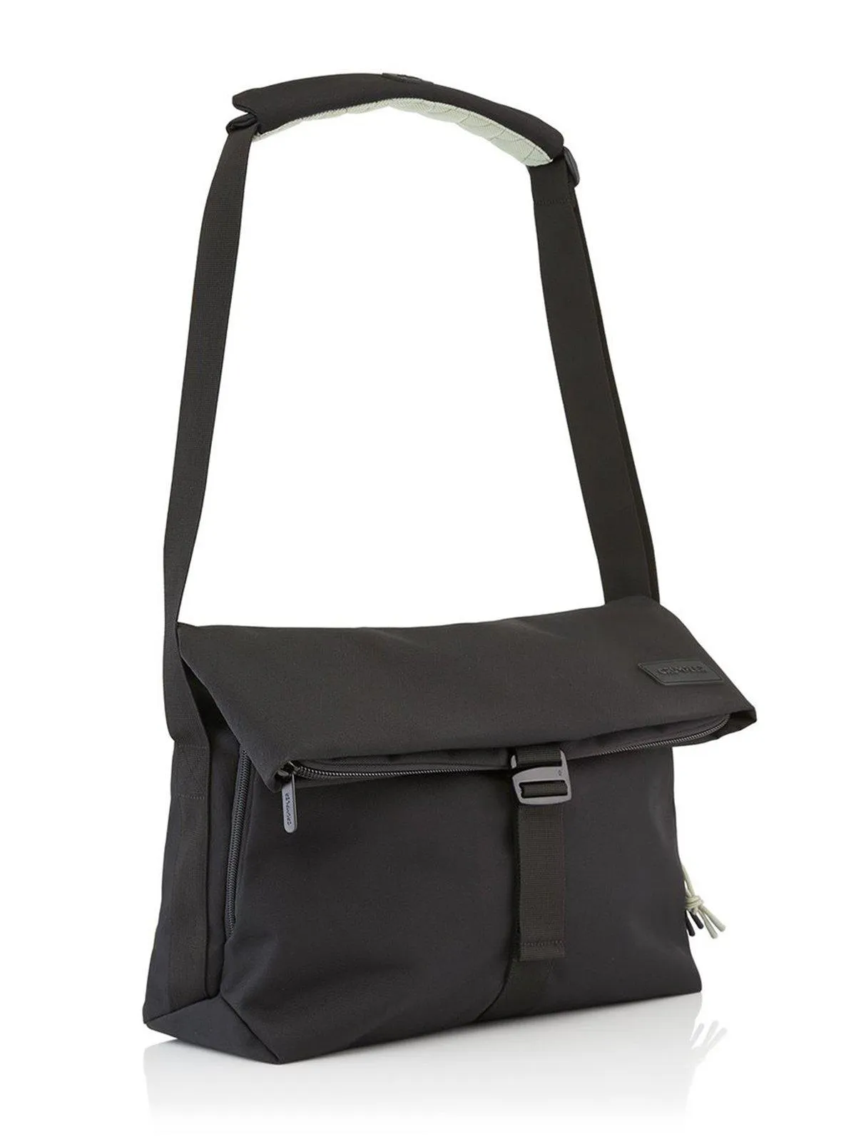 Crumpler Strength of Character Messenger Black