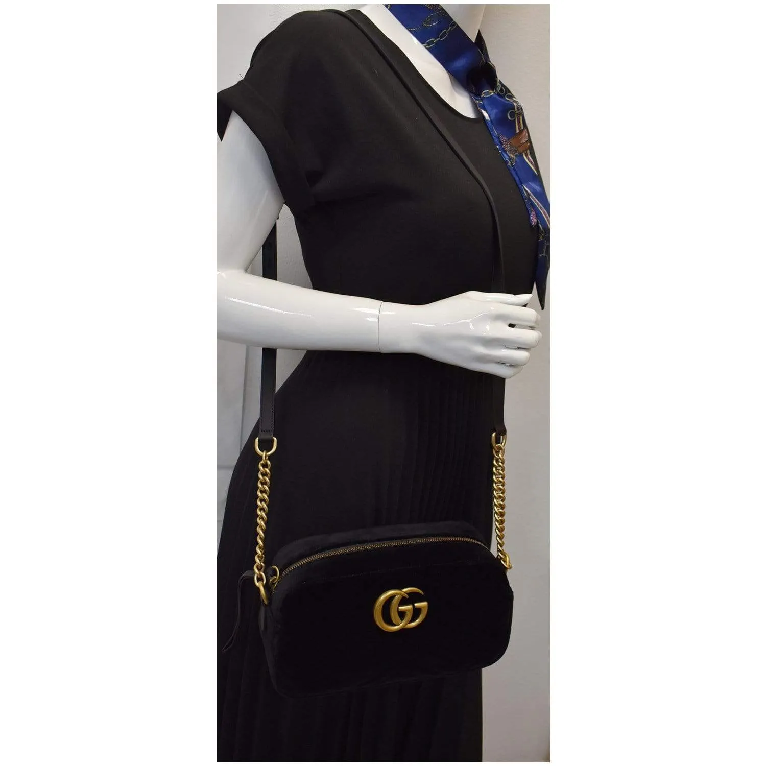 GUCCI GG Marmont Small Velvet Shoulder Bag Black 447632