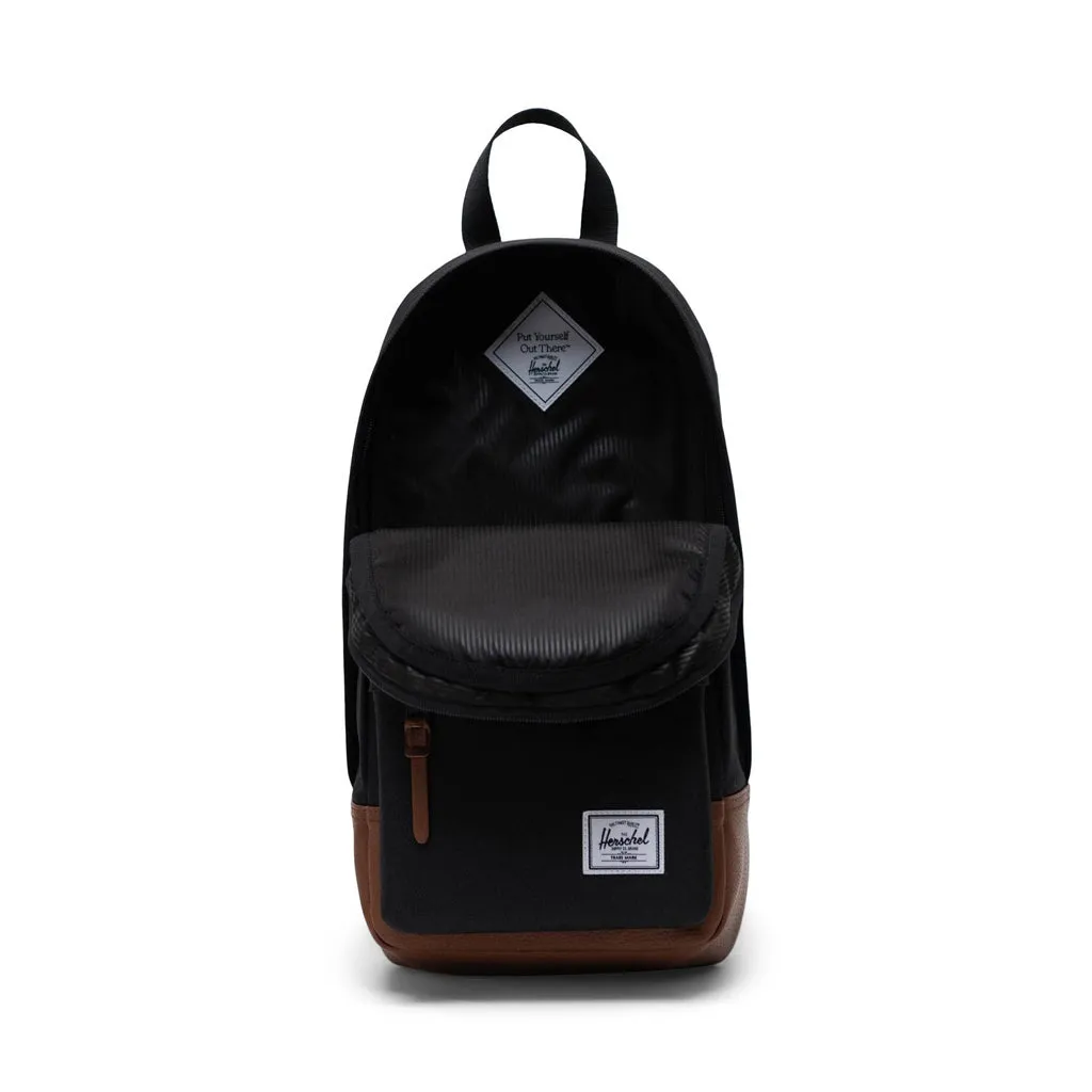 HERSCHEL HERITAGE SHOULDER BAG - BLACK/TAN