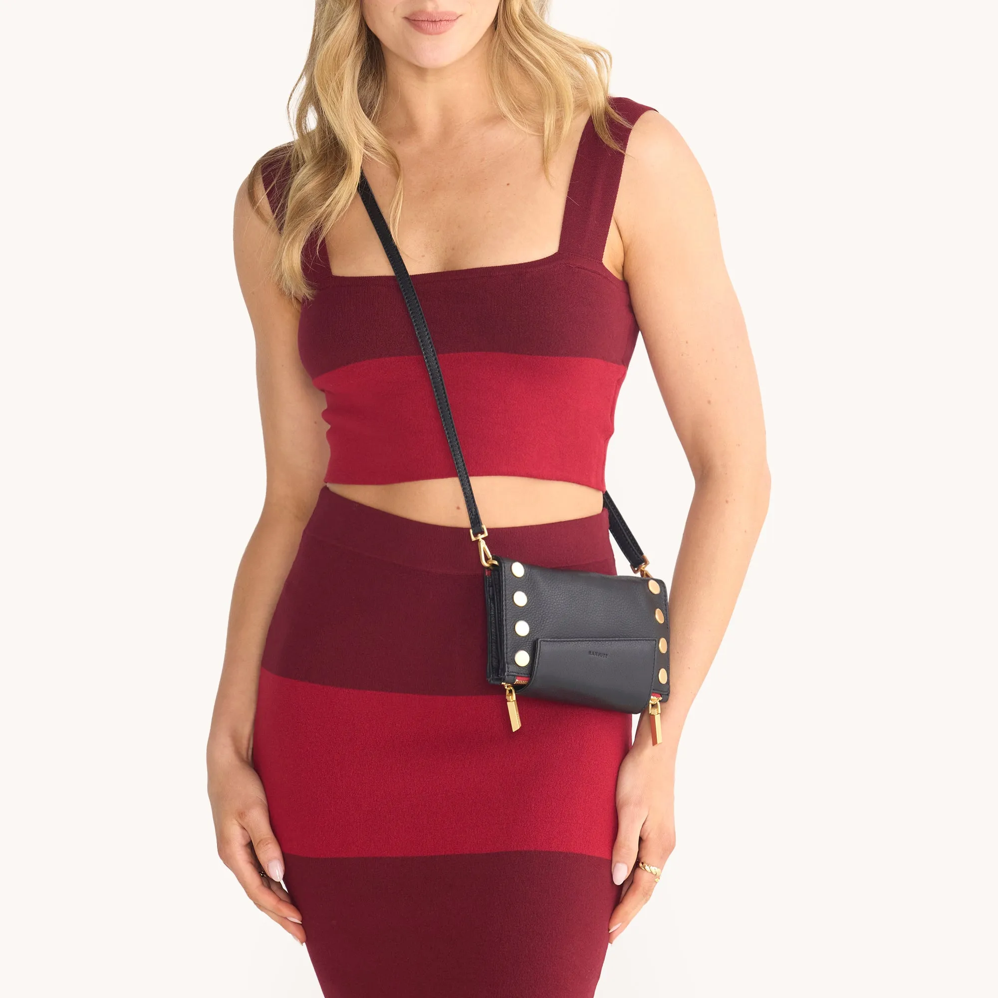 Levy | Black/Brushed Gold Red Zip