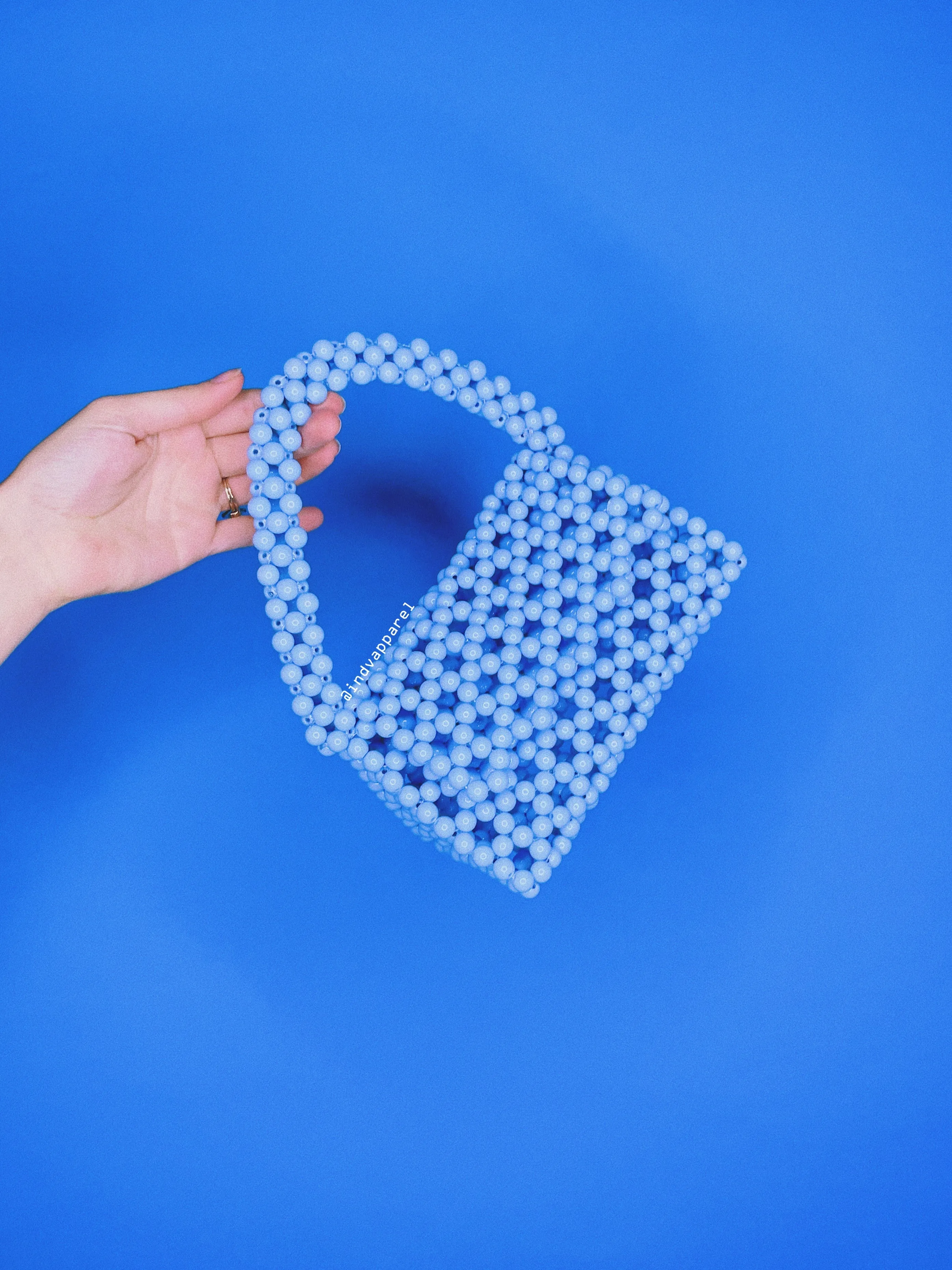 Triangle Top Handle Bead Bag