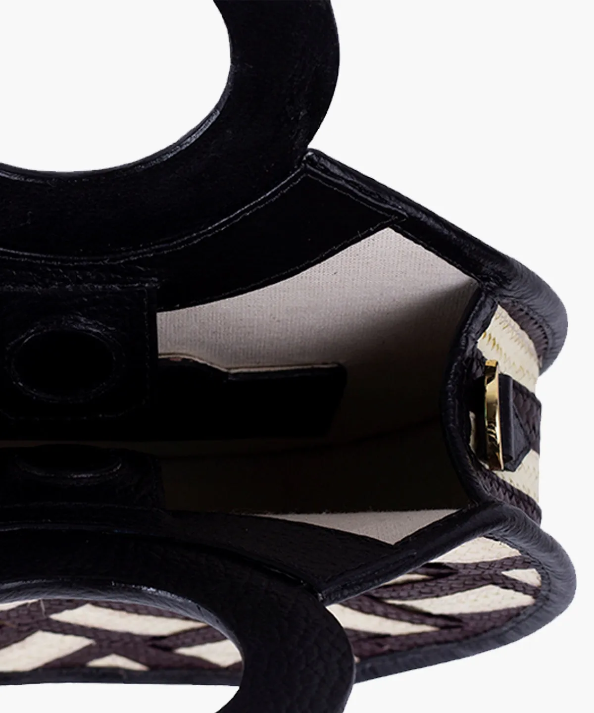 Zenú Braid in Raffia and Leather